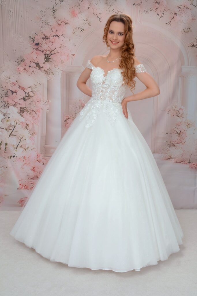 Vintage esküvői ruha - Miss Ara - Vác