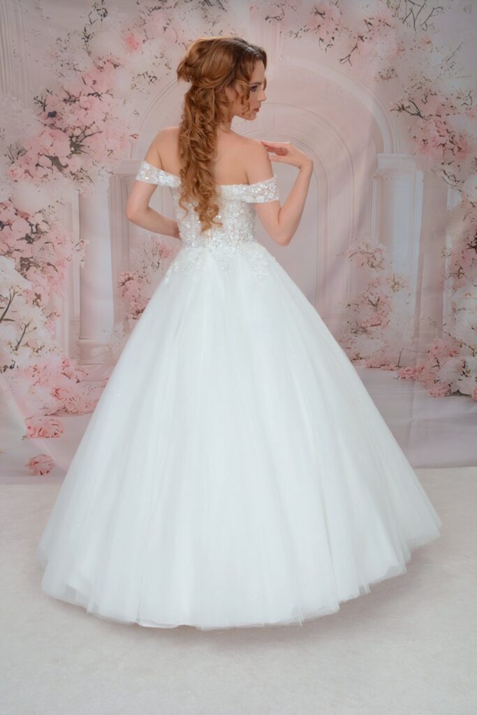 menyasszonyi ruha - Miss Ara - Vác