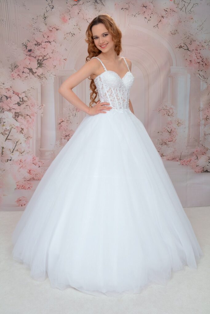 menyasszonyi ruha - Miss Ara - Vác