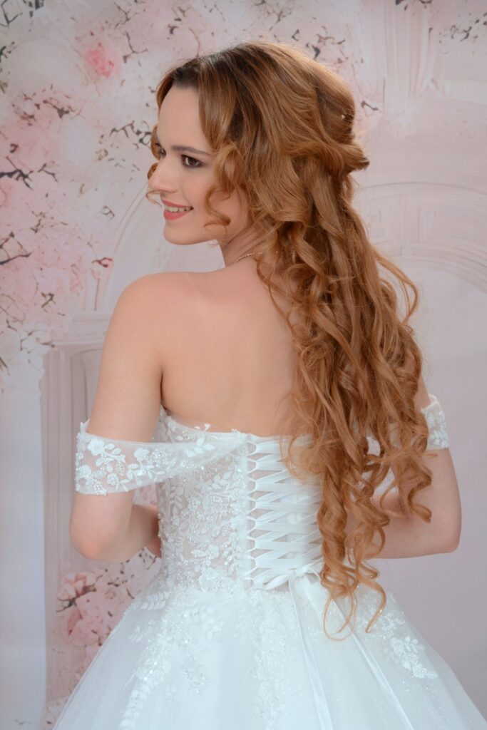 menyasszonyi ruha - Miss Ara - Vác