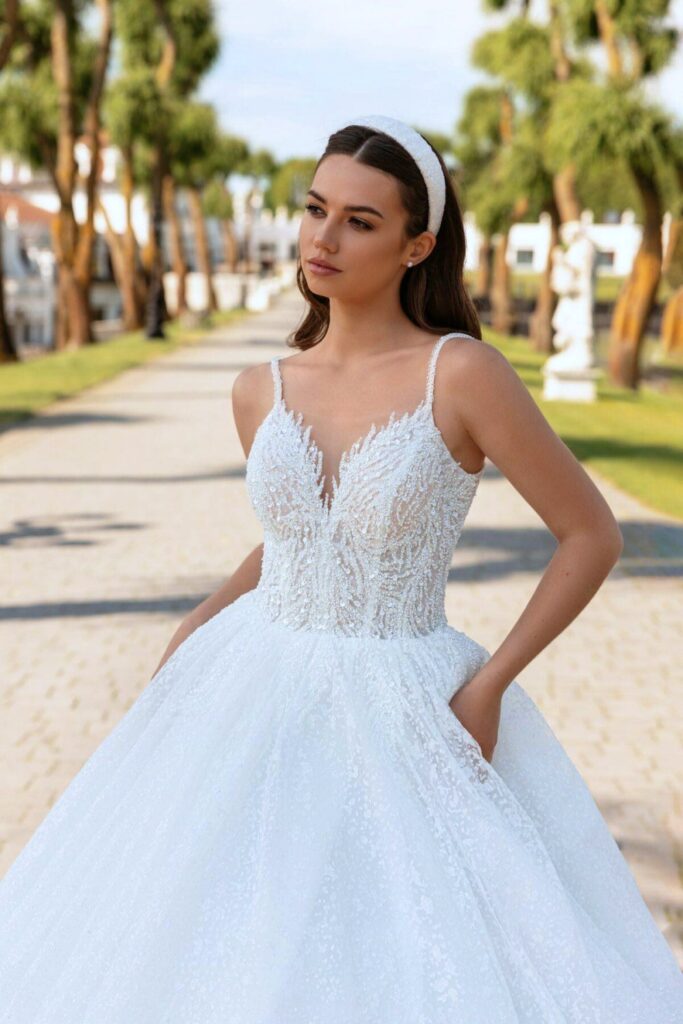 menyasszonyi ruha - Miss Ara - Vác