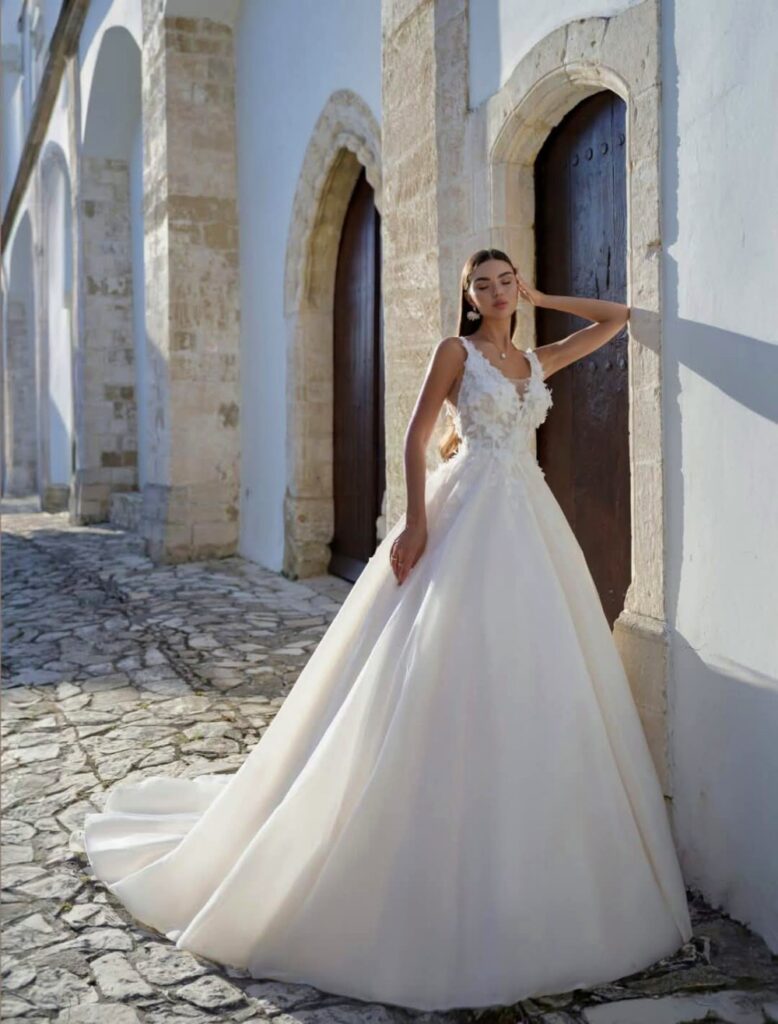 menyasszonyi ruha - Miss Ara - Vác